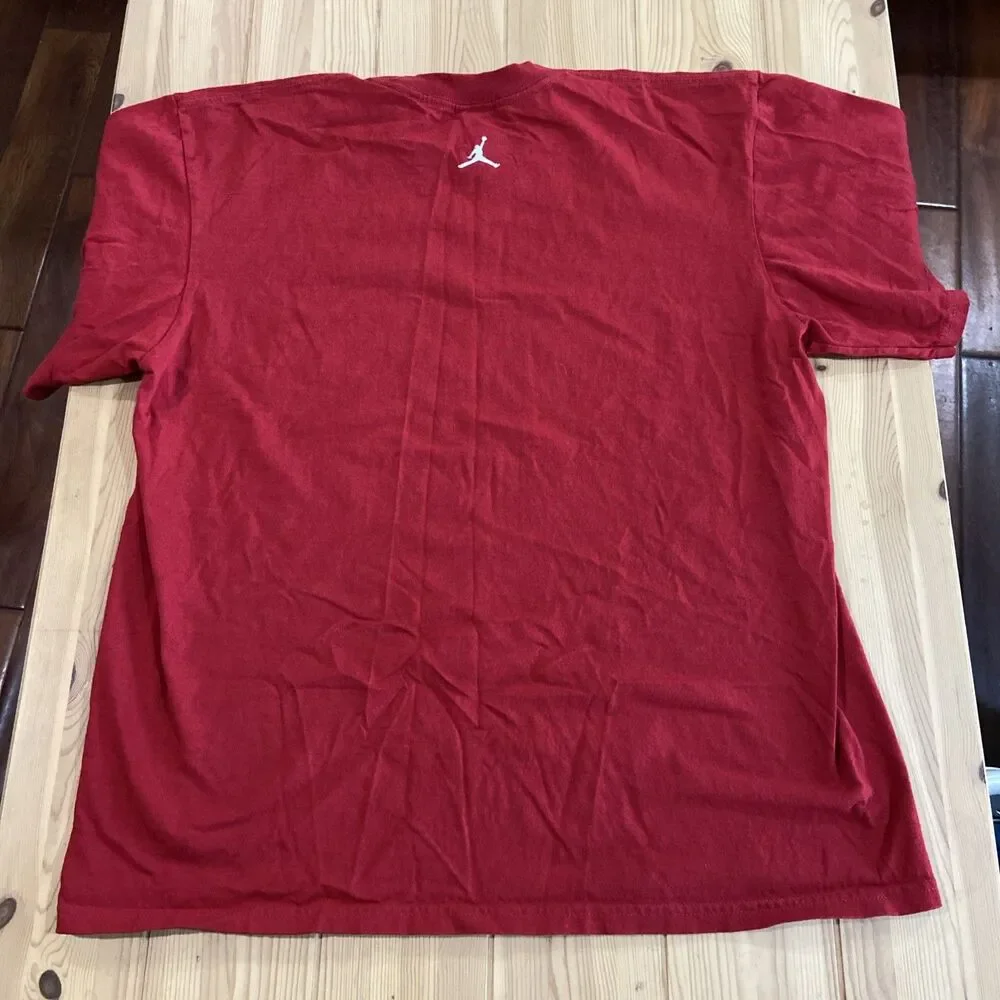Air Jordan Shirt Vintage Y2K Size L Elephant Flight Print
